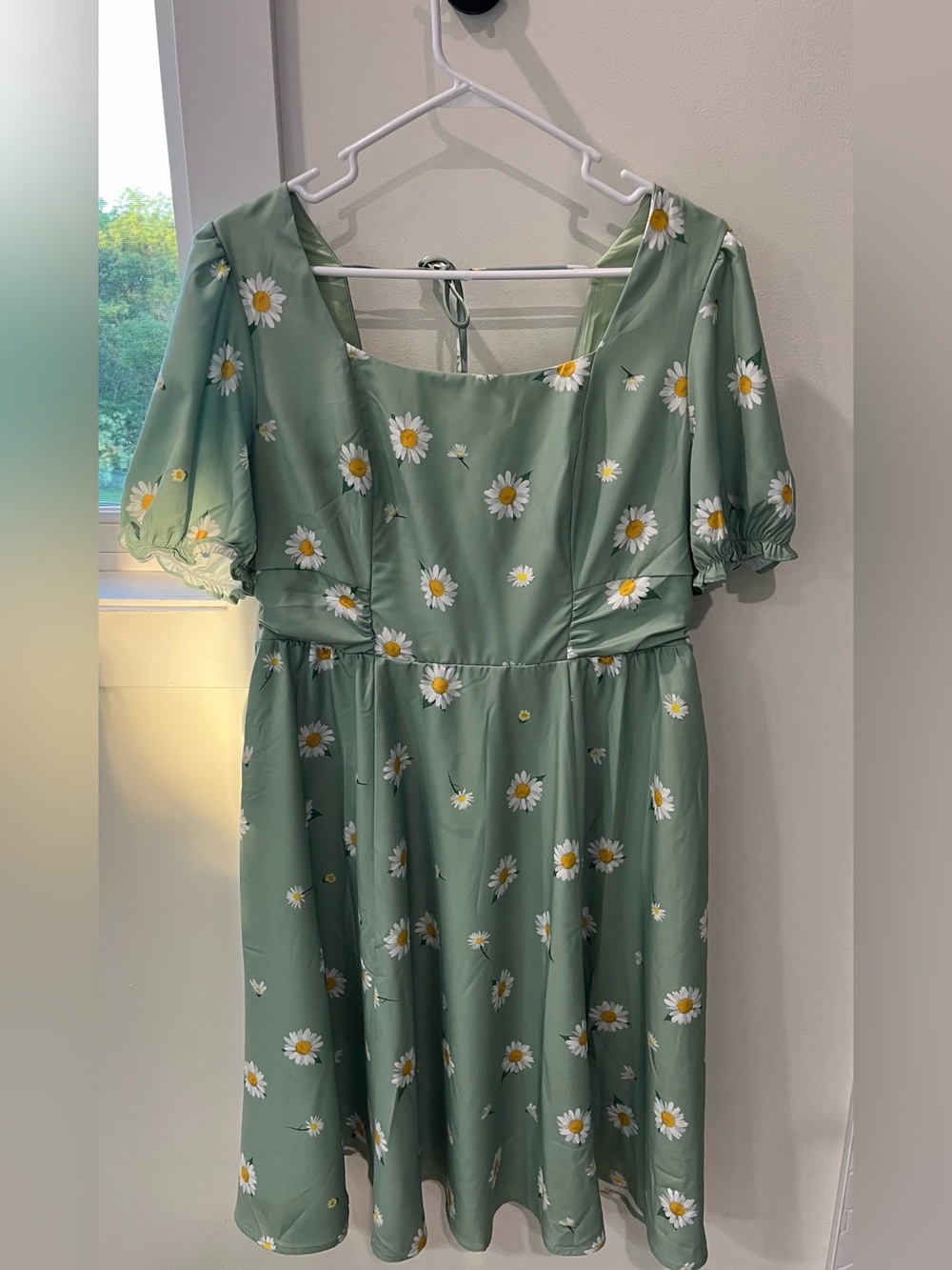 Belle Poque Green Daisy Print Square-Neck Dress XL